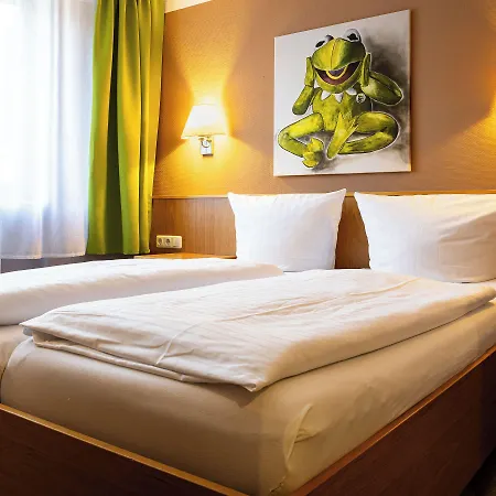 Aulmann Szálloda 3*