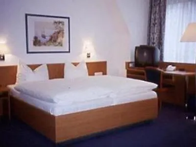 Aulmann Szálloda 3*