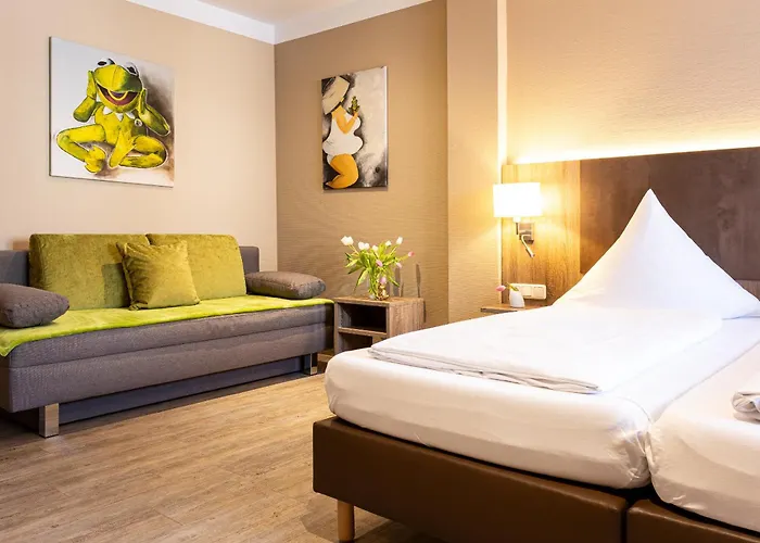 阿姆娜酒店 特里尔